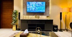 Royal By 2nd Home