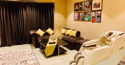 Royal By 2nd Home